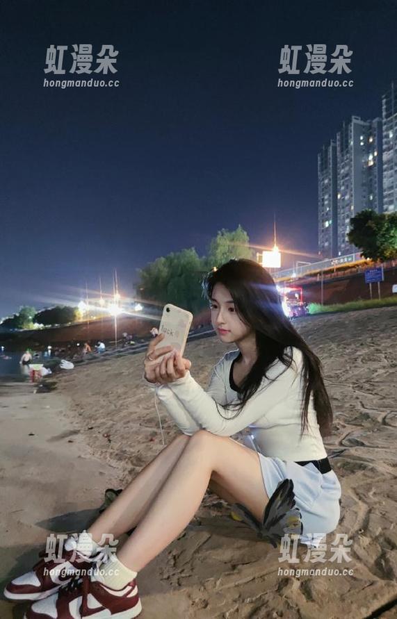 15吃瓜 “15吃瓜”官网等你下载,吃瓜和追剧的快乐可以同时拥有哦!