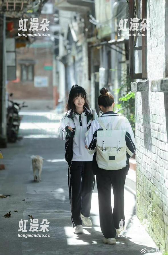 17c吃瓜 在线《17c吃瓜》,最美好的事情莫过于与瓜友们一起做“闲人”。