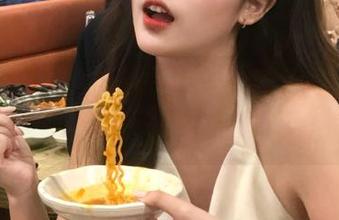 在线检讨:51吃瓜年度总结里,你才是最具存在感的“吃瓜群众”
