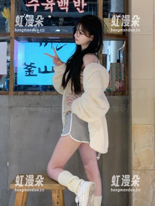 51吃瓜 黄金“线路”上,51吃瓜带你开启今日吃瓜模式!快跟上节奏!