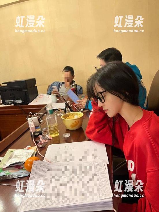 51吃瓜 51吃瓜app,黑料多到翻倍,保姆级别爆料等你参与!
