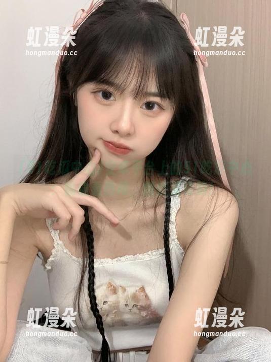 51吃瓜中心 安卓平台上的51吃瓜中心:偷偷看热闹,悄悄涨姿势!