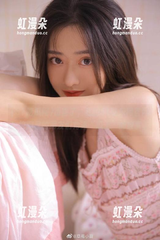 51吃瓜网 厉害了,我的51吃瓜网官网!校园里的朋友们角逐“瓜王”的故事。