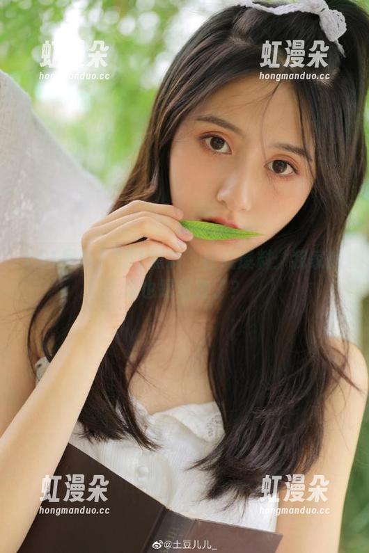 51黑料 “51黑料”在线爆料:我家的瓜也跟着跑了?