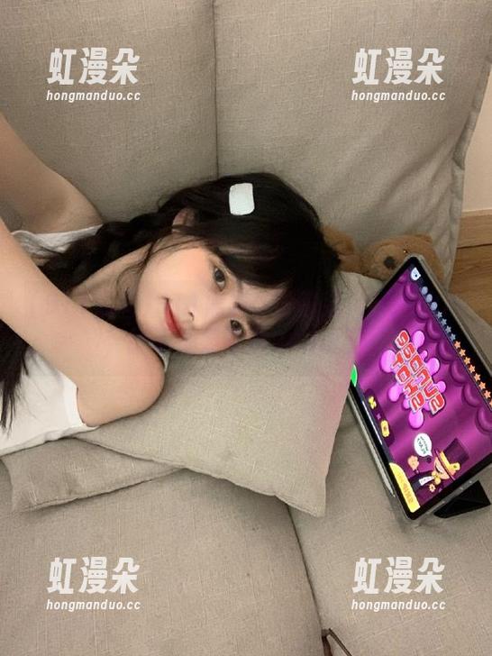 911黑料 911黑料:分享我每天挖的瓜,脖子都要弯到940度了!