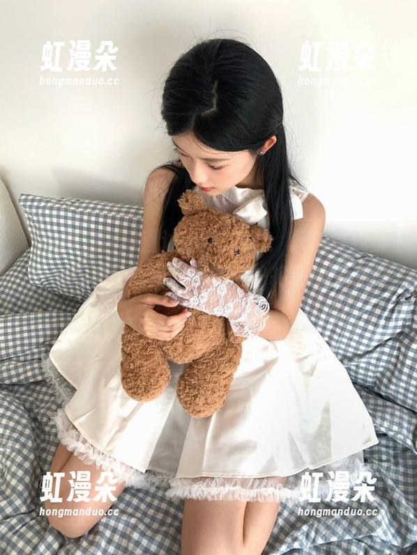 qq吃瓜群 直达qq吃瓜群:只为寻找那颗棉花糖般的甜瓜,满满的抱怨也是必备!