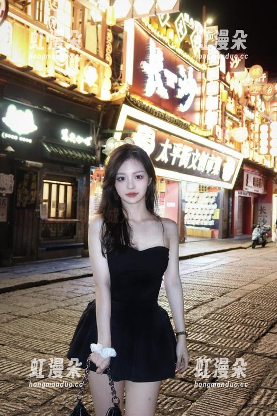 www.吃瓜 “www.吃瓜”导航:新手指引,助你成为熟练的吃瓜群众!