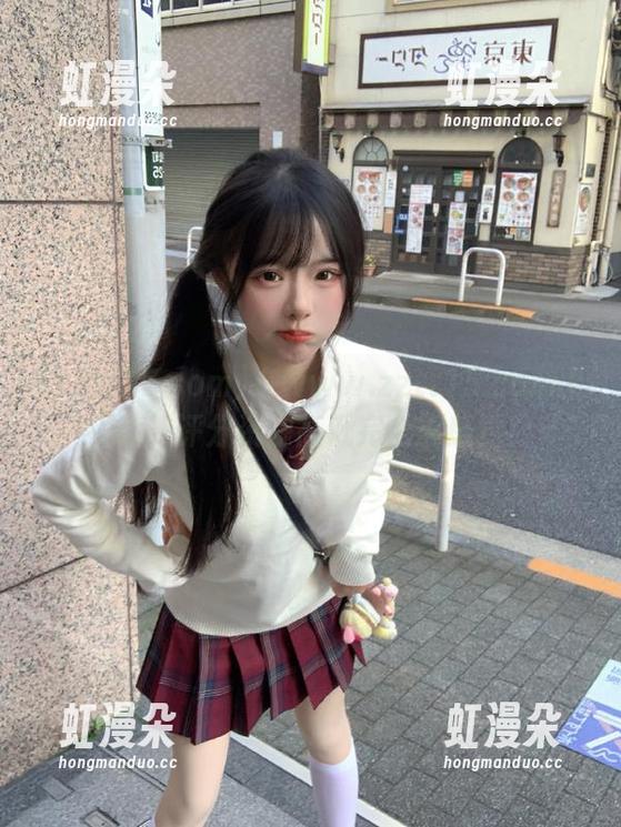 zztt15.com 在www.zztt15.com上探险,评分资源高低完全靠感觉!