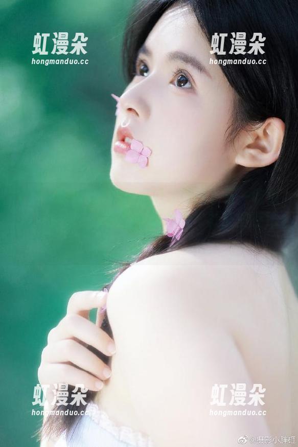 五一吃瓜 谁说只有瓜才好吃?五一吃瓜黑料更新,让我们一起体验“社交生存法则”!