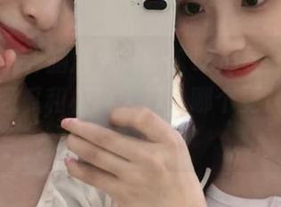脑洞大开的“吃瓜导航”再升级,普通瓜和极致入口,哪个更让你流连忘返?