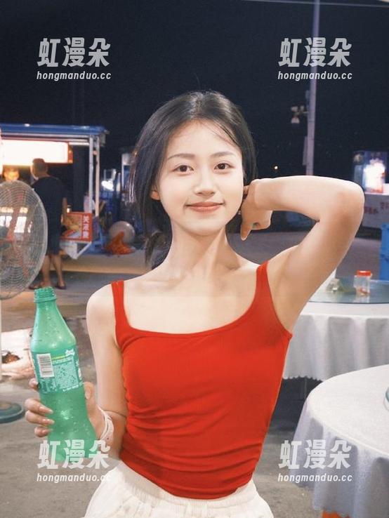 吃瓜网 吃瓜网91福利来袭:免费瓜仁大放送,让你随时随地尽享瓜果肉香!