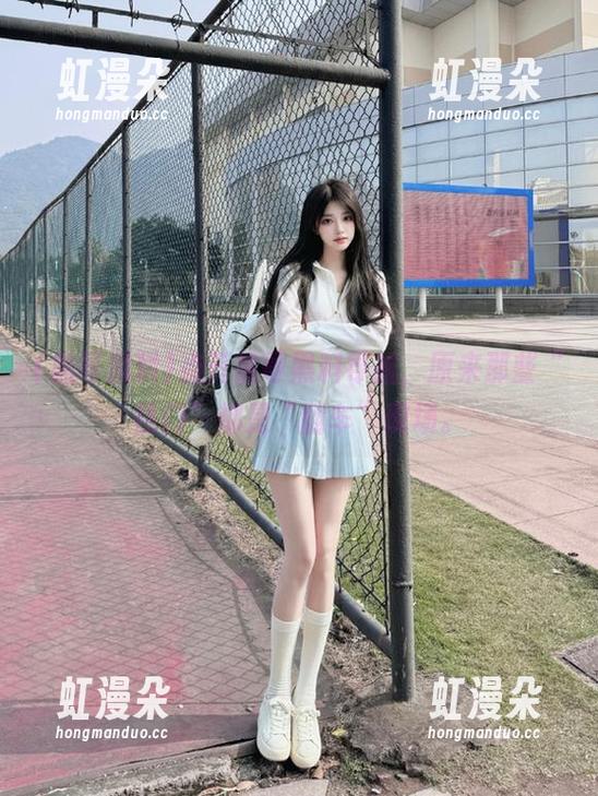 黑哥黑料 点开黑哥黑料导航,原来那些“热门”都是“翻车”现场。