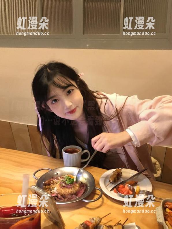 黑料爆料站 下载“黑料爆料站”,你不会后悔的…说不定会看到什么不该看的!